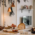 Belmez - 1 Bedroom, Pool And Parking In Arroios Lisboa