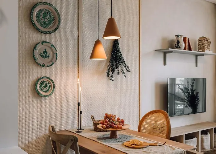 Belmez - 1 Bedroom, Pool And Parking In Arroios * Lissabon