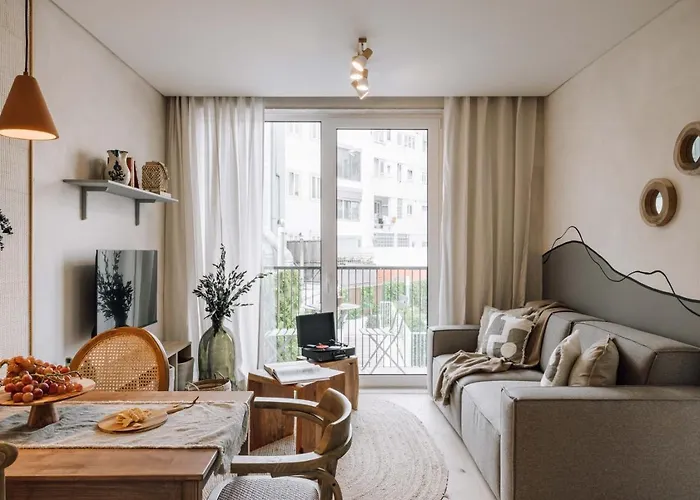 Apartment Belmez - 1 Bedroom, Pool And Parking In Arroios